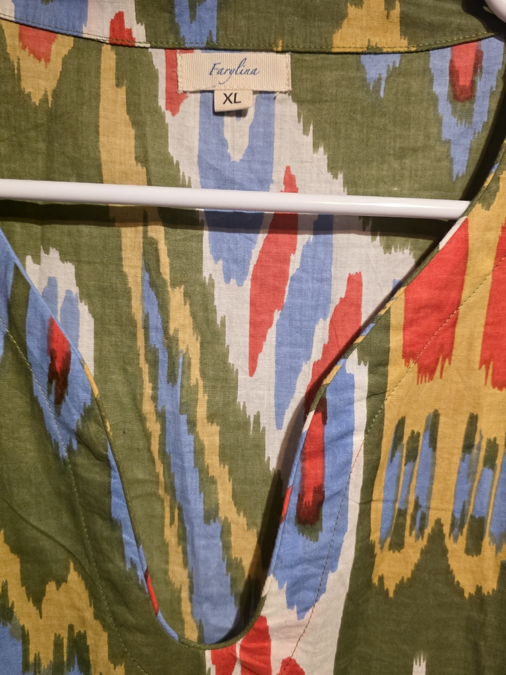 Farylina NWOT XL PTP 21 Colorful Ikat Print Midi Dress in Olive, Red & Blue - Picture 3 of 3